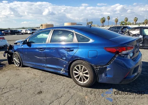 2018 Hyundai Sonata Se z USA, uszkodzony, nr VIN 5NPE24AF3JH696304